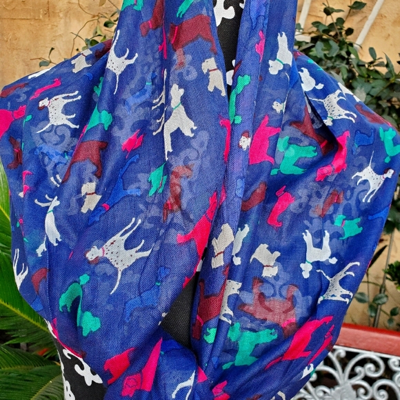 Tulchan Multi Dog Scarf 🐕 - Picture 1 of 5